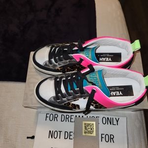 Golden Goose yeah sneakers